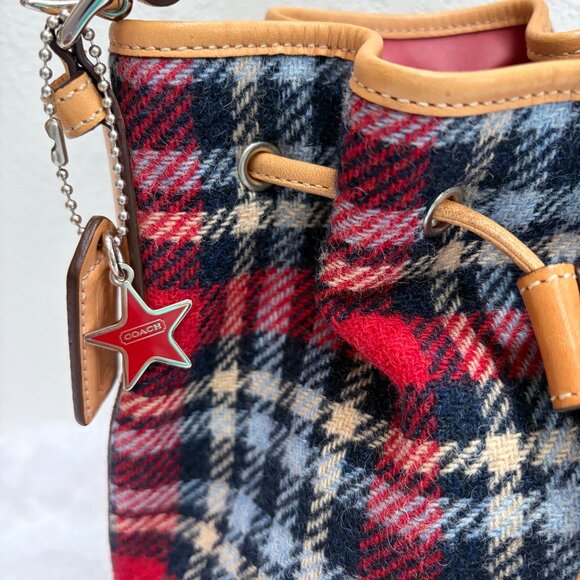 Vintage Coach Holiday Plaid Drawstring Bucket & Wristlet Set - 100% Wool in EUC - Picture 5 of 16